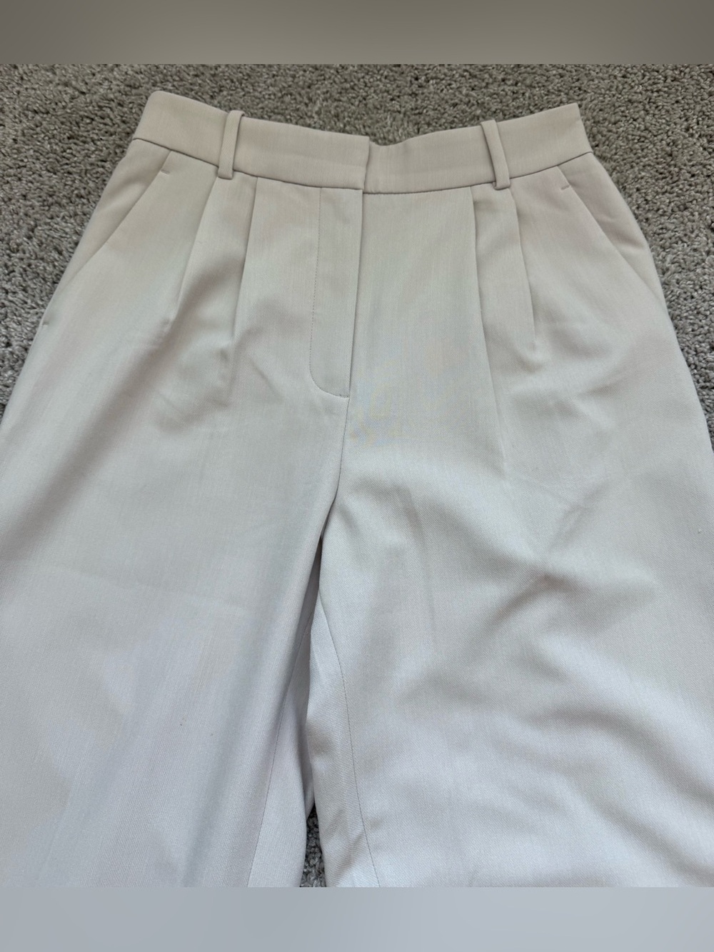 Abercrombie & Fitch Sloane Tailored Pant - Picture 3 of 5